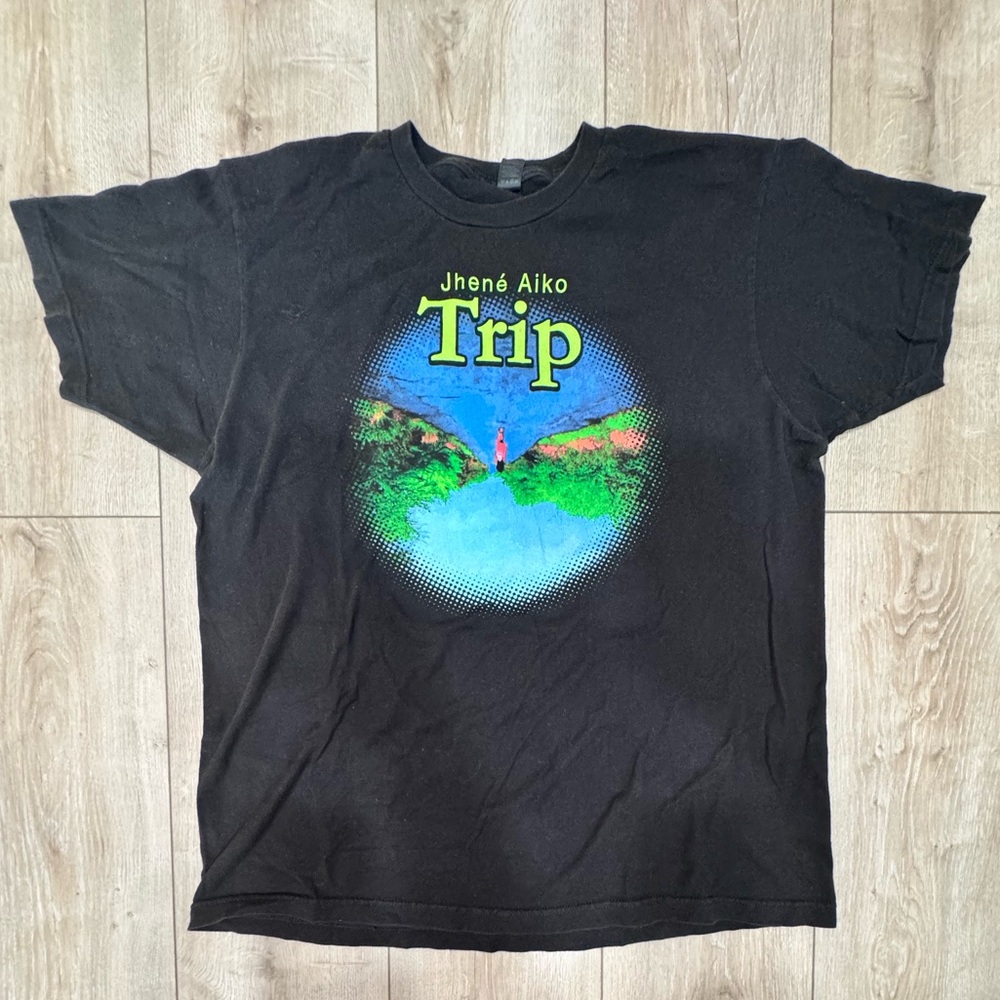 Aiko Jhené Shirt Trip Black Graphic T-Shirt Large